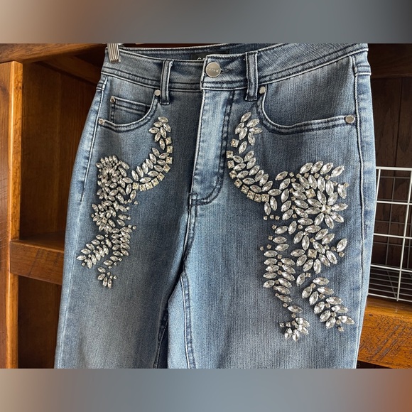 Cache Embellished Rhinestone Gems Denim y2K Statement Jean Size Women’s Sz 24 - Picture 9 of 16